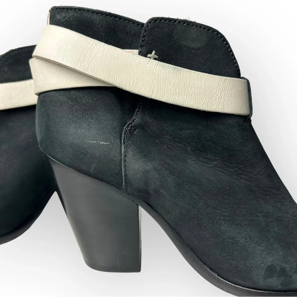 Rag & Bone Black  Two Tone Nubuck Belted Harrow Ankle Bootie 35 - Picture 5 of 10